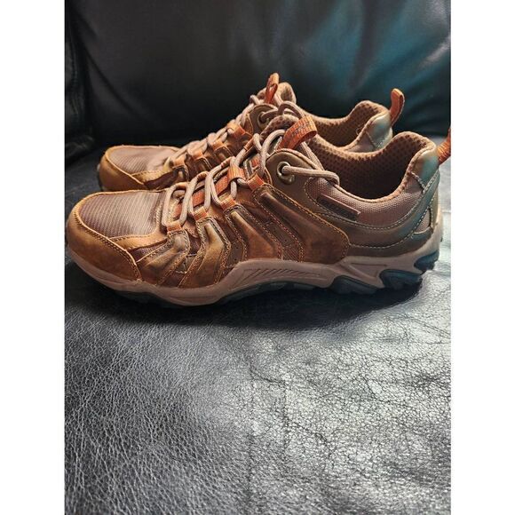 NWOT SKECHERS LEATHER SELMEN-LORAGO HIKING SHOE 9.5 BROWN WATER REPELLENT main image 8